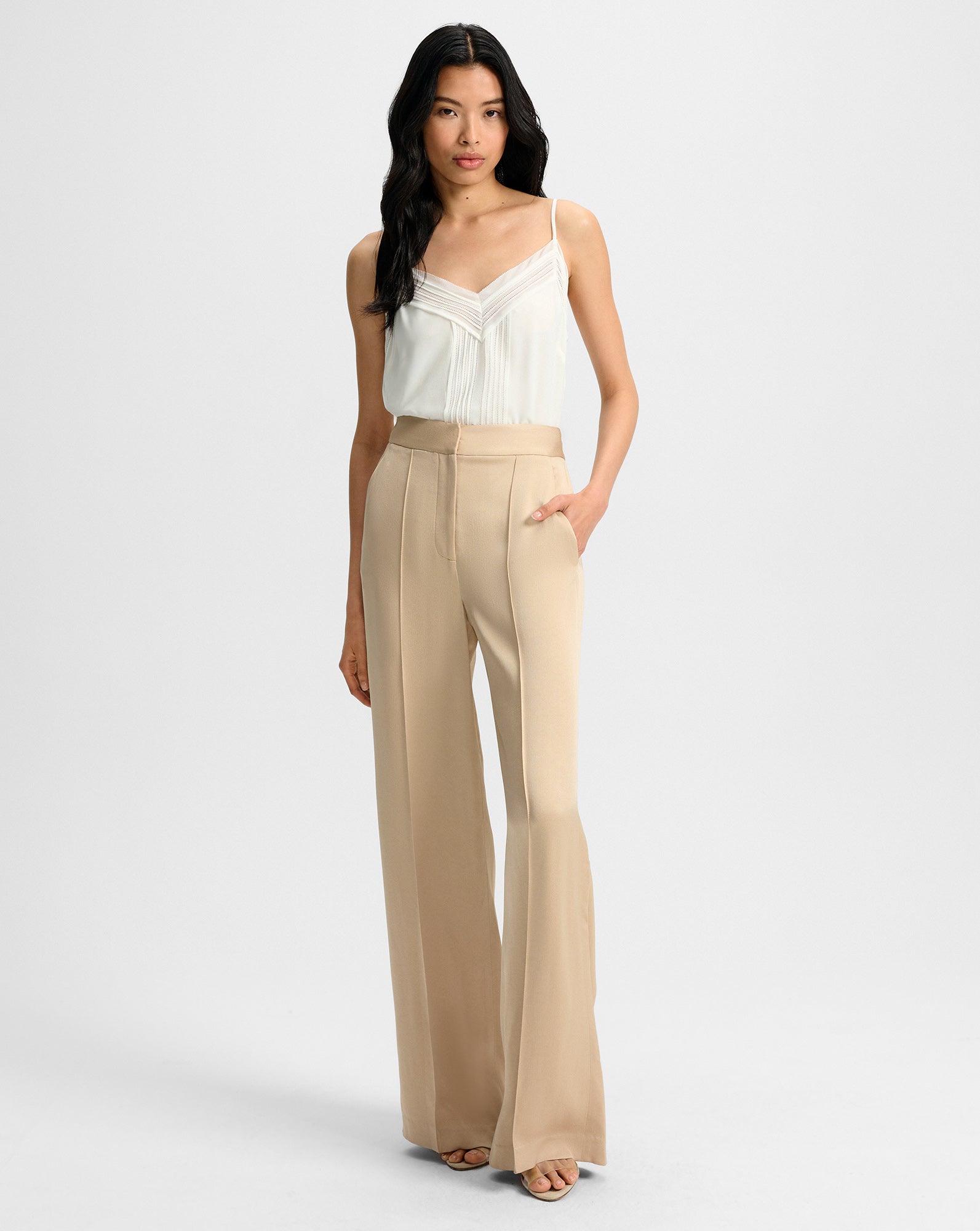 Wide-Leg Pants for Women - High Waist & Stretch Fabric | Edia