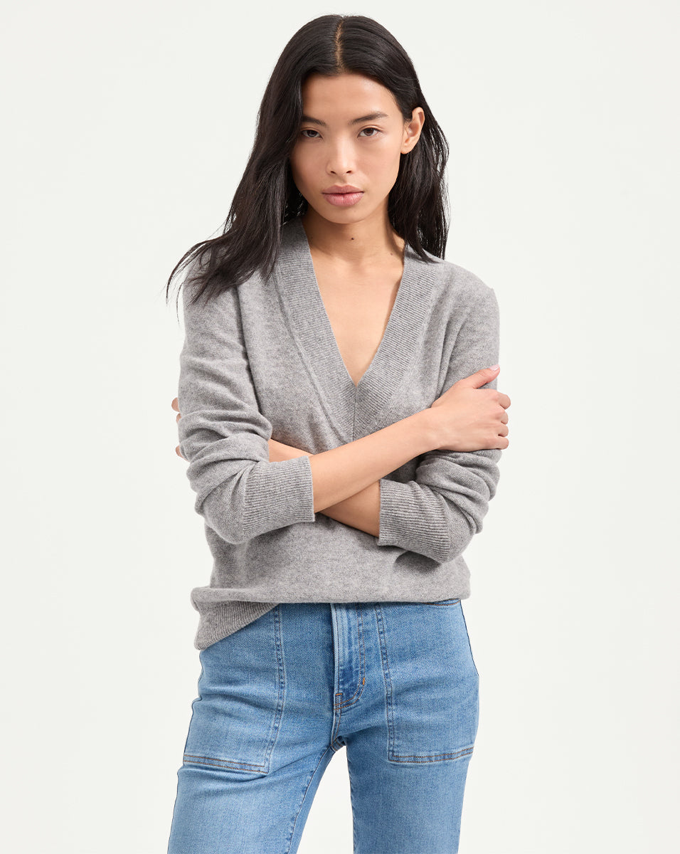 100% Cashmere V-Neck Sweater for Women | Coleta
