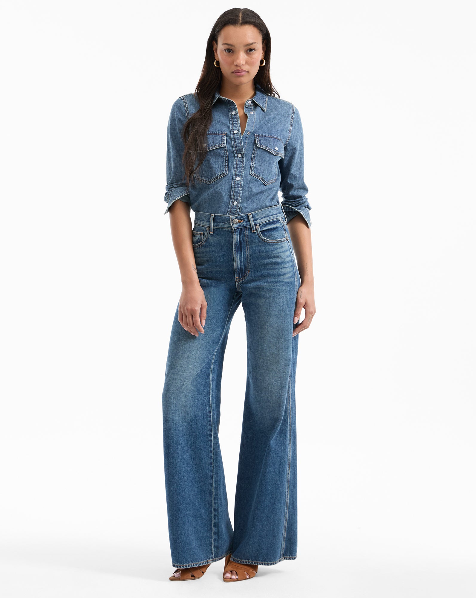 Mid Rise Wide-Leg Jeans in Soft Dream Denim | Kasey