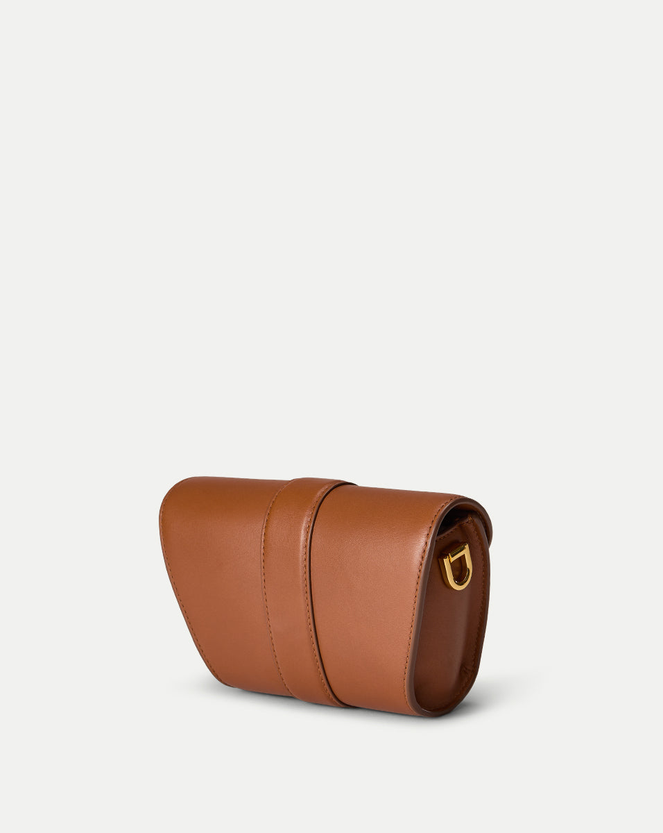 Leather Shoulder Bag with Crest Lock Closure | Small Crest Lock Trap